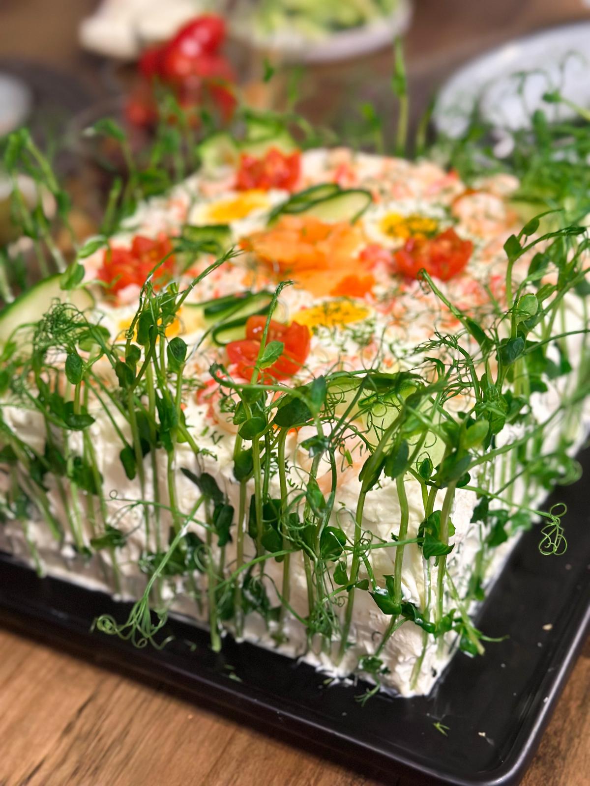 SMÖRGÅSTÅRTA