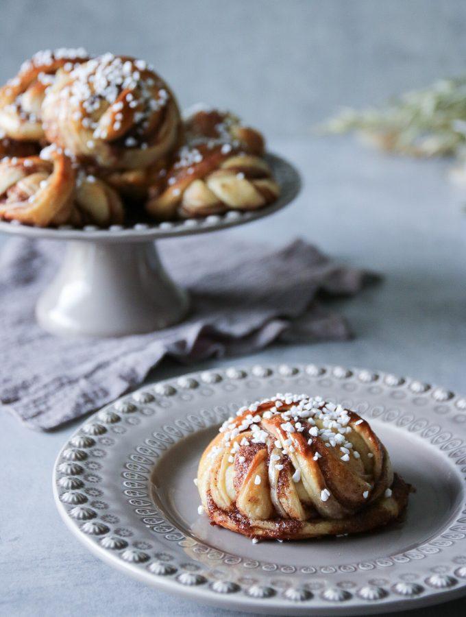 SAFTIGA KNÅDFRIA KANELBULLAR