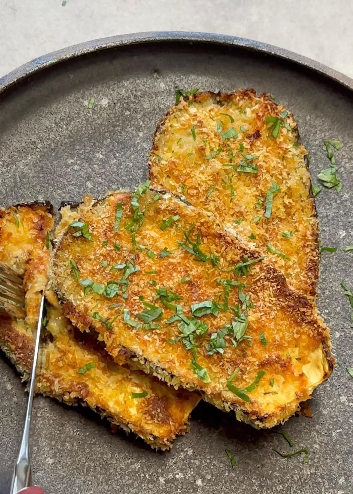 AUBERGINE SCHNITZEL